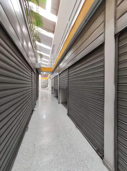 Local En Arriendo En Centro. Cod A21765