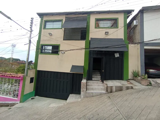 Xv, Se Vende Apartamento Tipo Estudió ,  Totalmente Amoblado O Sin Amoblar . Sector Santa Cecilia Ula, Pueblo Nuevo.