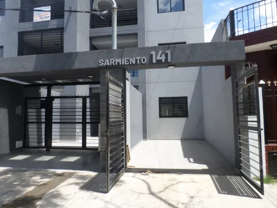 Departamento 1 Dormitorio 2 Ambientes Patio Planta Baja Opcional Cochera Merlo Sur