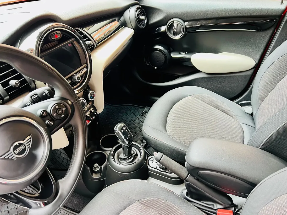 Mini Cooper 1.5 Salt Plus Aut 5p63835740699267127