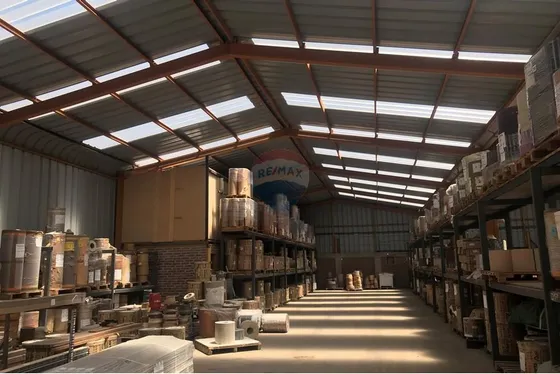 Galpón 600 M2  Zona Industrial!!