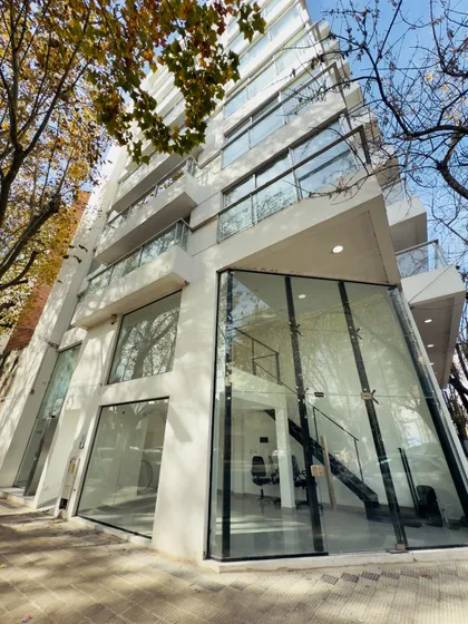 Monoambiente En La Plata, Balcon Al Frente, Ideal Inversores (43 Y 12)
