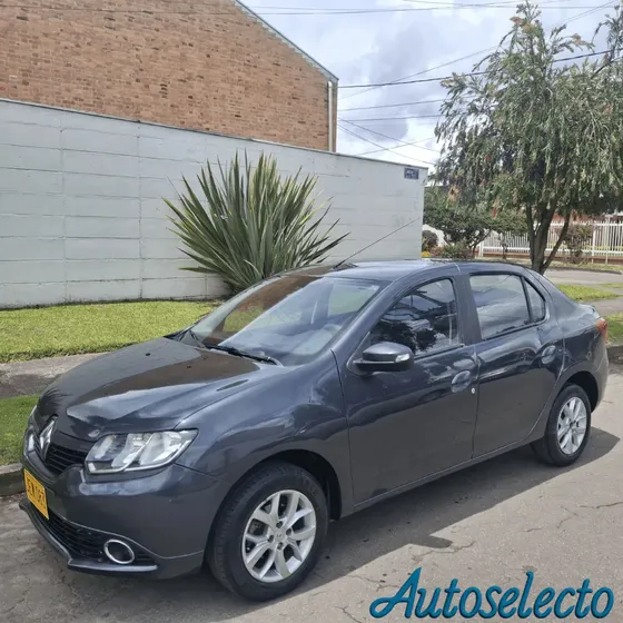 Renault Logan 1.6 Privilege