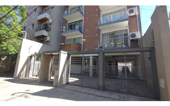 Monoambiente En 4to Piso Al Frente