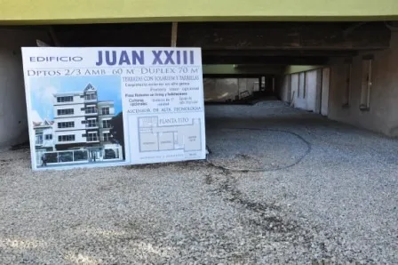 En Venta Espacio Cochera En Martin Coronado Cubiertas Y Descubiertas En Edificio Hermoso F: 5912