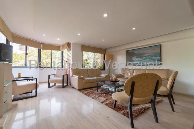 Apartamento En Venta, Los Samanes #25-18456 - Marigreys Blanco -