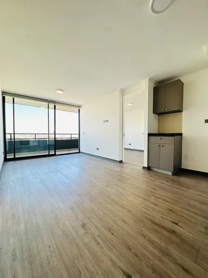 Arriendo Luminoso Depto 2d2b - M. Montt - E Yañez