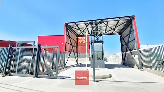 Nethaus Vende Gran Instalación Industrial En Pudahuel