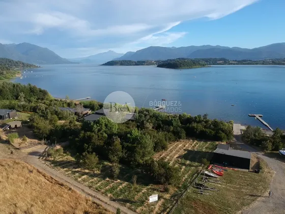23199 - Sitios Orilla De Lago En Panguipulli