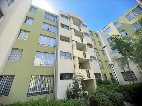 Departamento En Venta De 2 Dorm. En Recoleta