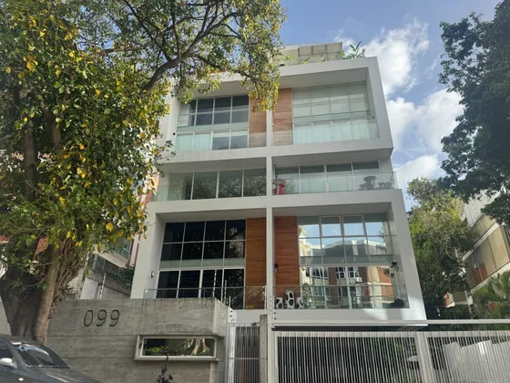 Moderno Apartamento En Las Mercedes
