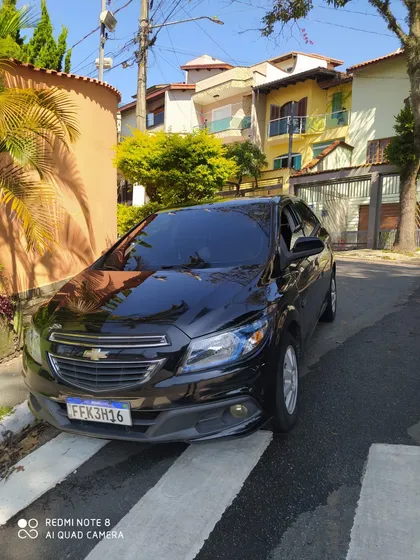 Chevrolet Onix 1.4 Lt 5p