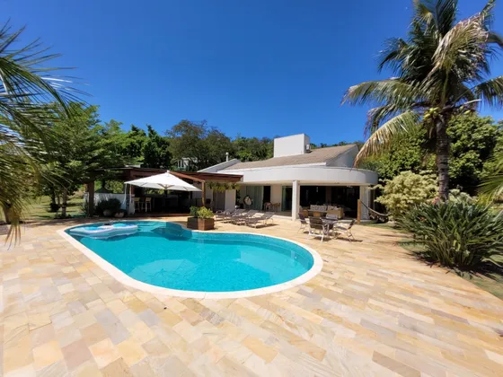 Casa Com 4 Suítes No Condomínio Marinas De Boa Vista
