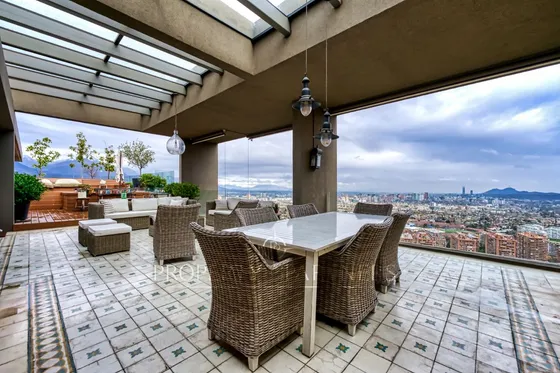 Penthouse Excepcional Con Vista Sobre Santiago