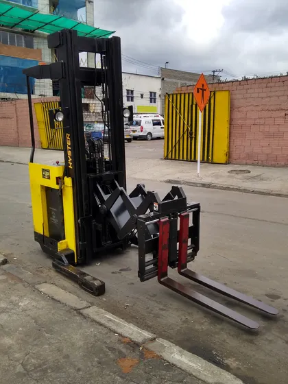 Montacargas Electrico Pasillo Angosto Doble Pantografo