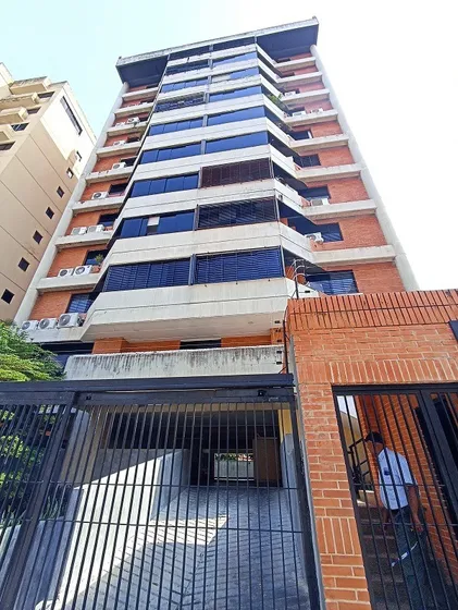 Apartamento En Res. Etna, Urb. Sabana Larga,     Rr
