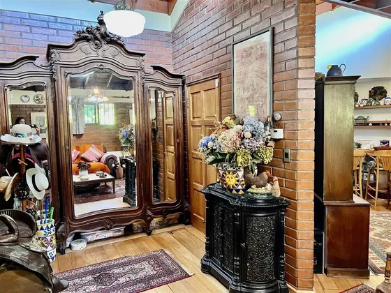 Casa En Venta De 1 Dorm. En Lo Barnechea