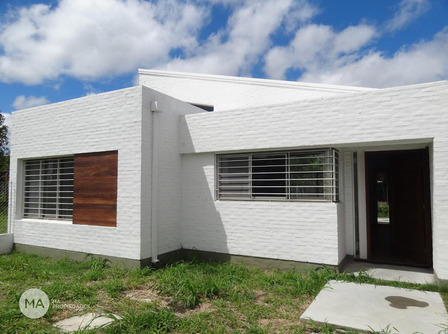 Casa 2 Dormitorios Con Pileta - Garita 3 - Funes | Venta Casa 2 Dormitorios Con Pileta - Garita 3 - Funes | Venta