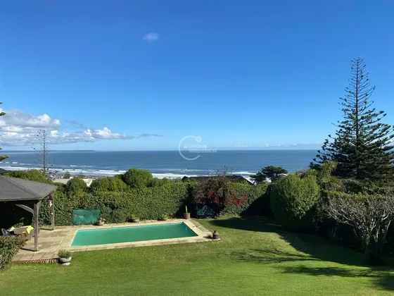 Casa En Venta De 5 Dorm. En Santo Domingo Espectacular Vista