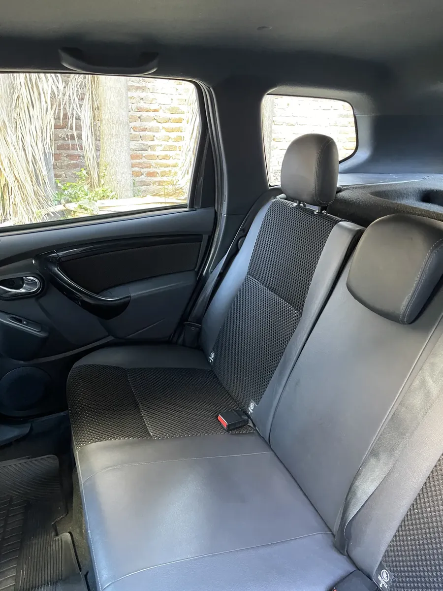 Renault Duster 2.0 Ph2 4x4 Privilege5331681763197132810