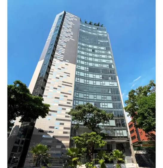 Alquilo Duplex 338m2 Las Mercedes 0570