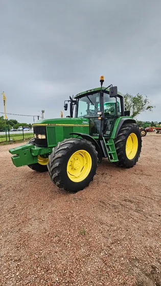 Tractor John Deere 6800