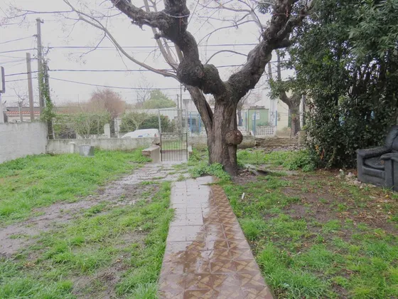 Terreno Más Casa A Reciclar En La Teja