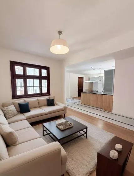 Departamento En Venta - 2 Dormitorios 2 Baños - 78mts2 - San Nicolás