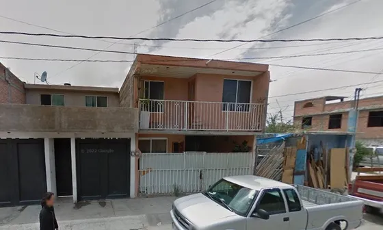 Sk01- Casa En Remate Bancario En C. Singapur Simon Diaz, Slp. (665% Debajo D Su Valor Comercial, Solo Recursos Propios)