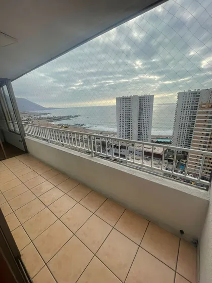 Edificio Vistamar / Av.reinamar 