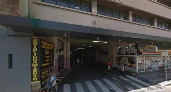 Alquiler Cochera Calle Santa Rosa 250 Edificio Stabio