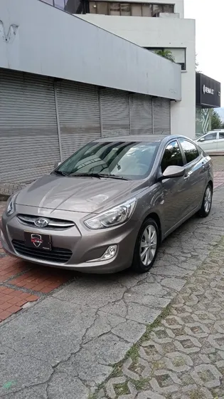 Hyundai Accent 1.6 Premium