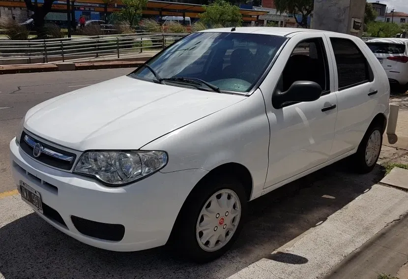 Fiat Palio 1.4 Fire Confort