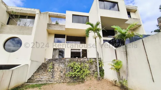 Venta De Townhouse En Lomas De Prados Del Este Cl Mls 24-23609