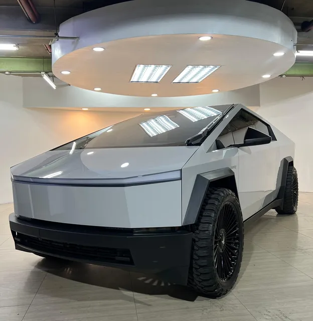 Tesla Cybertruck Fundation Series