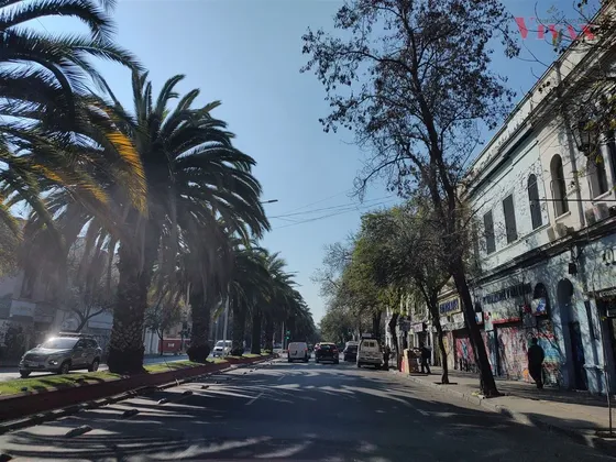 Departamento En Venta De 2 Dorm. En Santiago