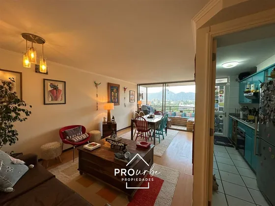 Departamento En Venta De 2 Dorm. En Las Condes