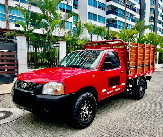 Nissan Np300 Frontier 2.5l