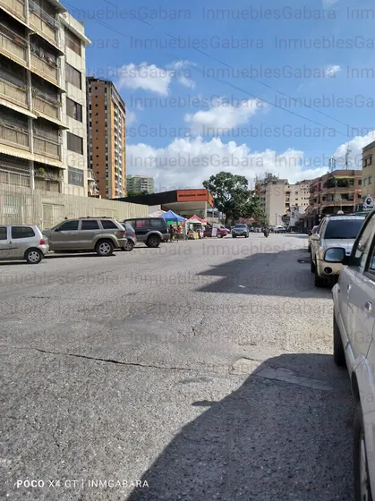 Disponible Local Comercial En El Paraíso 