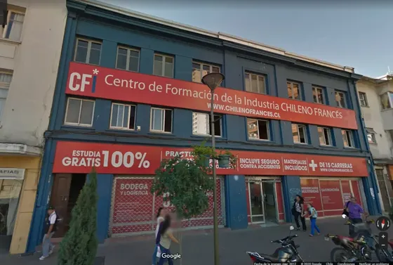 Local En Arriendo Barros Arana / Serrano