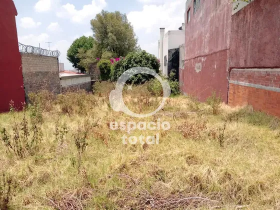 Terreno En Calzada Las Águilas