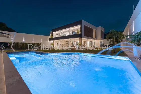 Casa En Venta Urb. Prados De Este, Baruta Sur #26-17841 (cl) Precio A Consultar!