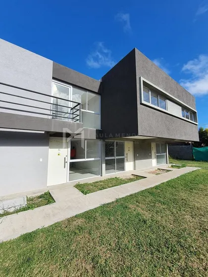 Departamento  En Venta En La Pista, Ing. Maschwitz, Escobar