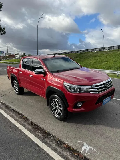 Toyota Hilux Pick-up 2.8 Cd Srx 177cv 4x4