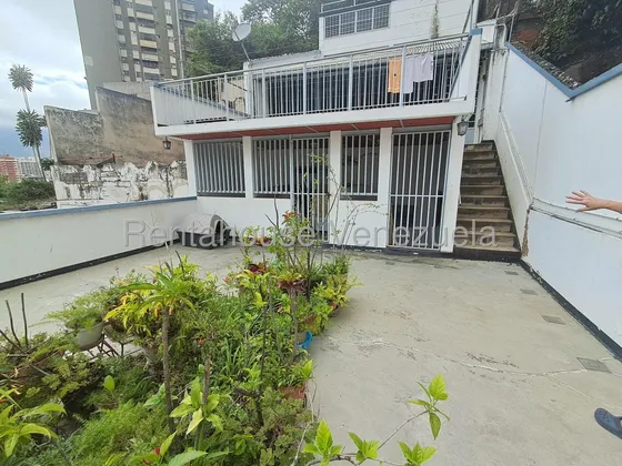 Oportunidad  En El Paraíso Casa En Venta 25-2292mv