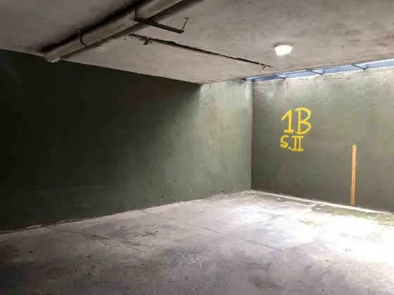 Se Vende Cochera En Bº Cofico