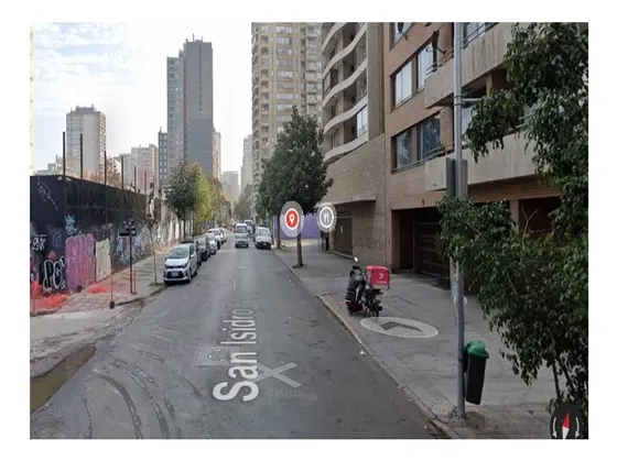 Estacionamiento San Isidro 520, Solo Residentes Del Edificio