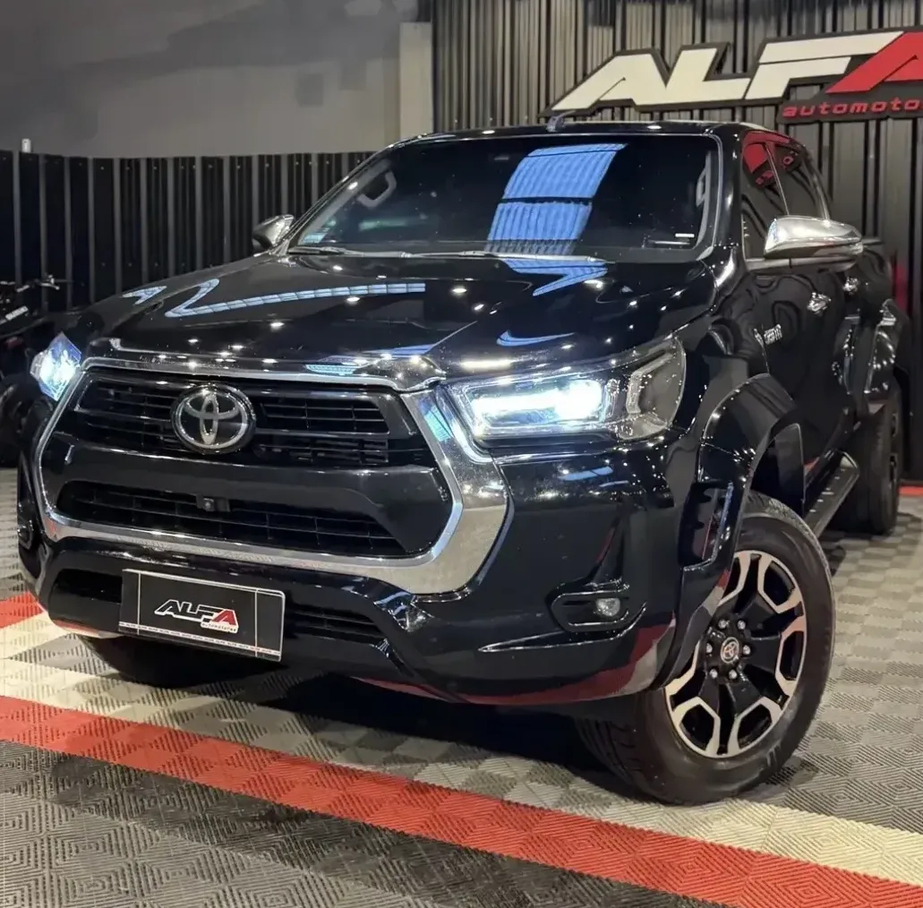 Toyota Hilux Pick-Up 2.8 Cd Srx 204Cv 4X4 At