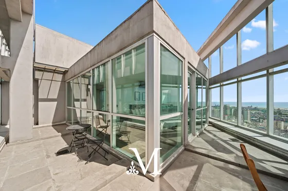 Venta- Penthouse- Torre Bellini - Piso 44 - 3 Ambientes- Vista Al Rio  - 2 Cocheras