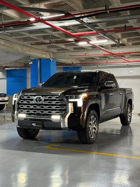 Toyota Tundra 1794 Edition